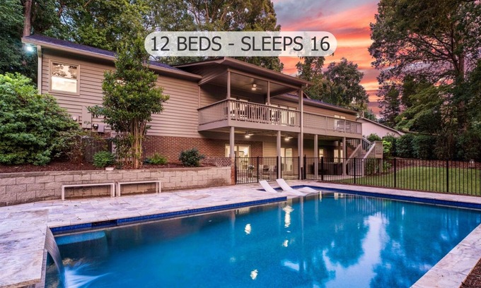 Mount Mourne House | Queens Cove: Heated Pool, Boat Rental & 10/10 Guest Rated