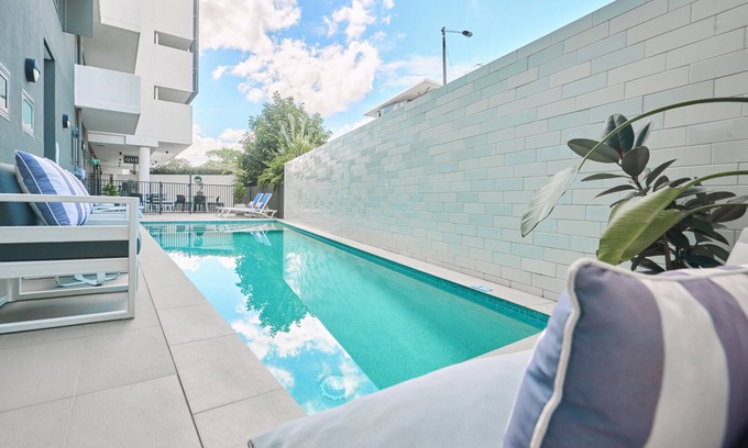 Cannon Hill Apartment | Premier Quest Cannon Hill: Family-Friendly with Ocean View