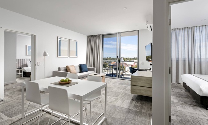 Midland Apartment | Experience Quest Midland: 4-Star Hotel with Ocean Views