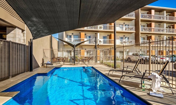 Mildura Central Business District Hotel | Discover Quest Mildura: 4-Star Stay with Pool & Restaurant