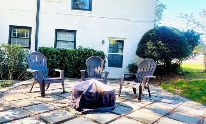 Raleigh Apartment | Quiet 1/1 Apt. Suite w/Private entrance in the beltway of Raleigh!nnn
