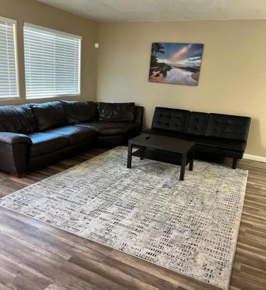 Fresno Apartment | Cozy Condo Retreat with Free Parking for Family Stays