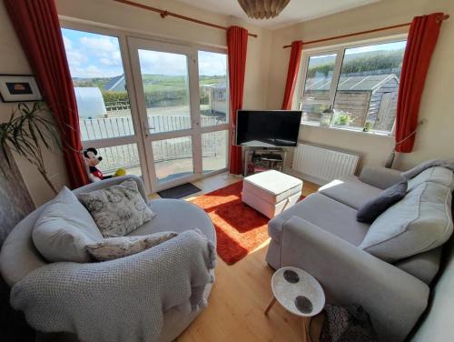 Buncrana House | Family-Friendly 2-Bedroom Home in Buncrana, Rated 9.2