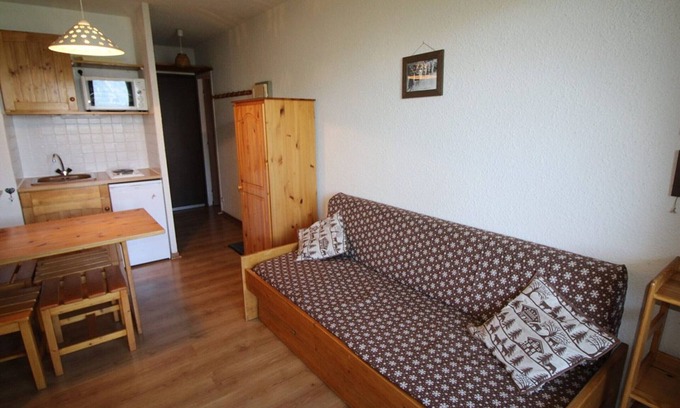 Auris Apartment | Cozy Apartment Auris for 3 with Kitchen and Spa Access