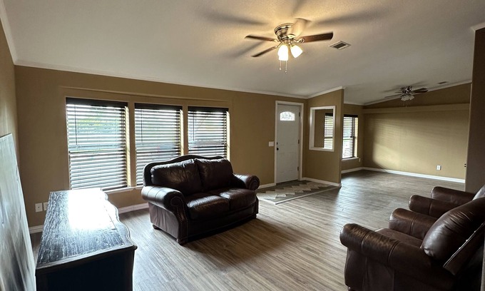 Manor House | Cozy Family-Friendly Home with 4 Bedrooms and 2.5 Baths