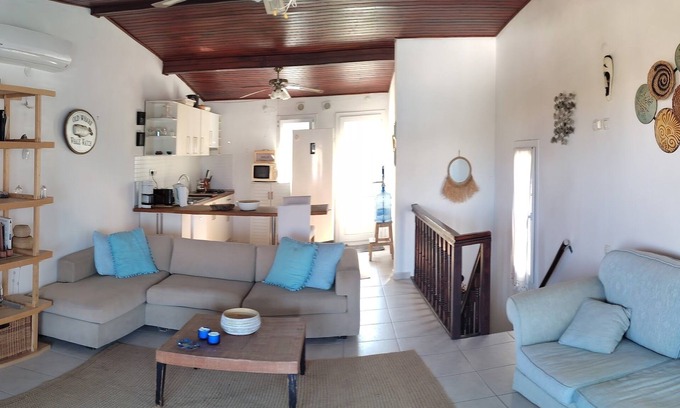 Guvercinlik House | Authentic Bodrum House by the Sea with Ocean View & Pool