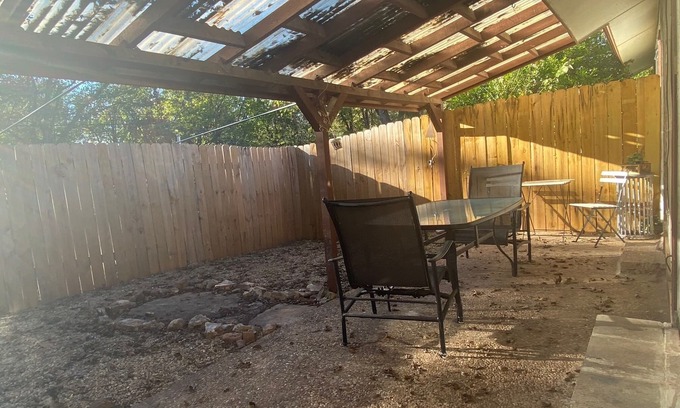 Anderson Mill West House | Cozy Ocean View Home, Child-Friendly & Guest Rated 9.4