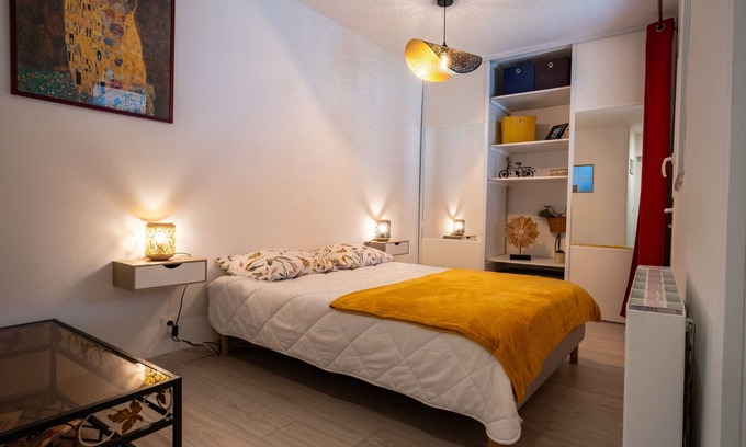 Le Fidelaire Apartment | Relaxing Apartment in a Charming Normandy Village Retreat