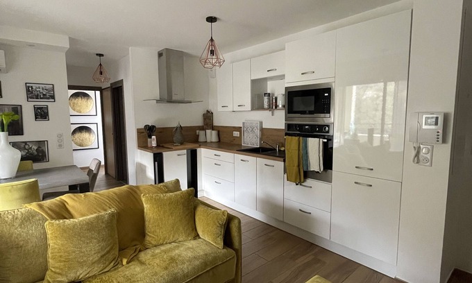 Ville-di-Pietrabugno Apartment | Tranquil Apartment Steps from Bastia Town Center