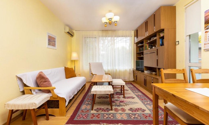 Plovdiv Center Apartment | Quiet apartment near the center by Flat Mаnager