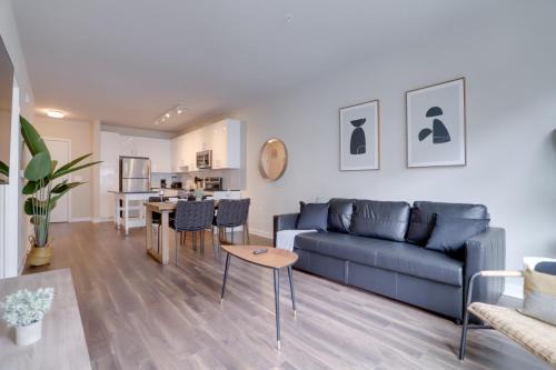 Jefferson Manor Apartment | Tranquil Alexandria Apartment with Pool & Family Amenities