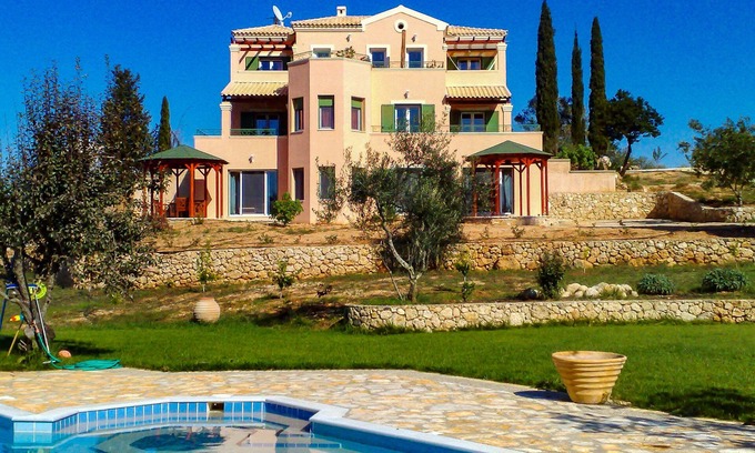 Gouvia Apartment | Tranquil Getaway with Pool, Steps from Marina Gouvia