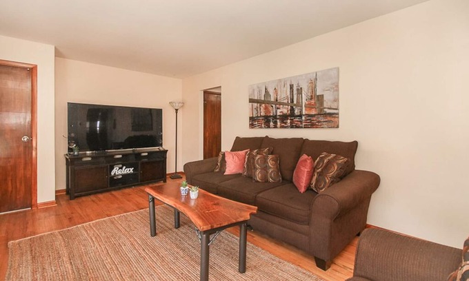 Fairview Park House | Tranquil Retreat with Pool Table & Fenced Yard Near Airport