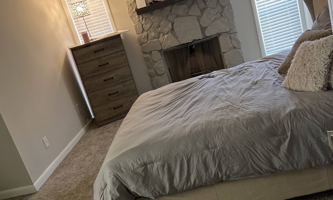 Sandy Springs House | Peaceful Retreat with Pool, Gym & Close to Shopping