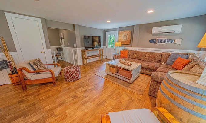 Kitty Hawk Apartment | Serene Beach Escape for Couples and Families with Breakfast