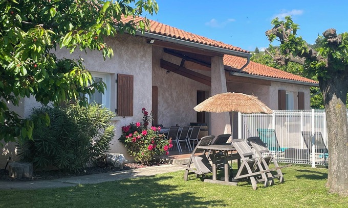 Mercurol-Veaunes House | Bright Detached House with Private Pool & Ocean View