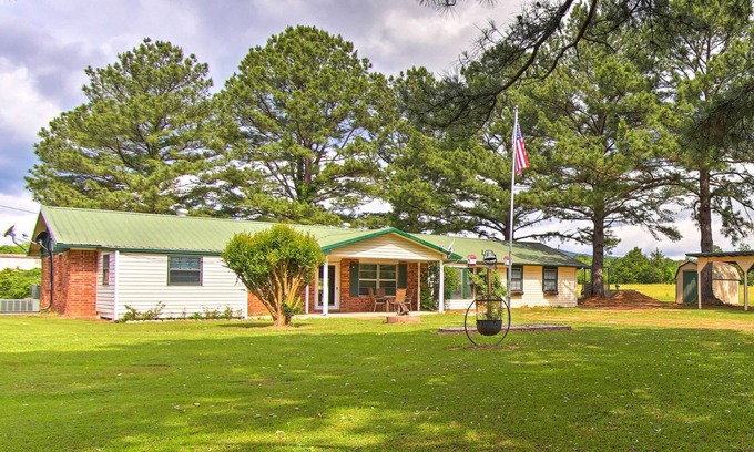 Clayton House | Serene Clayton Retreat with Mountain Views & Family-Friendly Amenities
