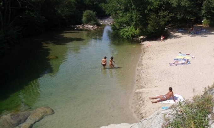 Ucciani Bed & Breakfast | Tranquil Retreat Near the River with Family-Friendly Amenities