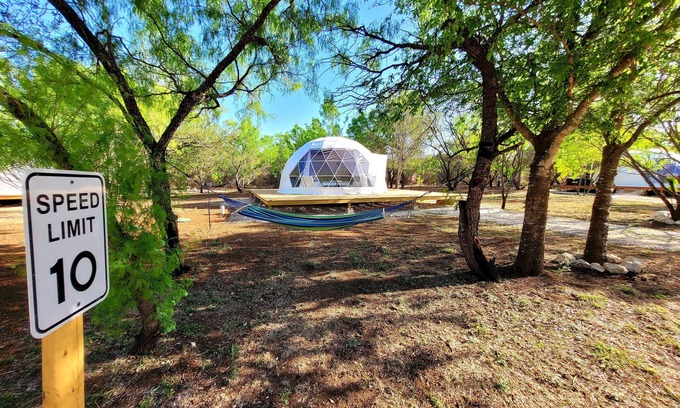 Jourdanton House | Tranquil Country Escape with Pool, Kitchen & Hiking Access