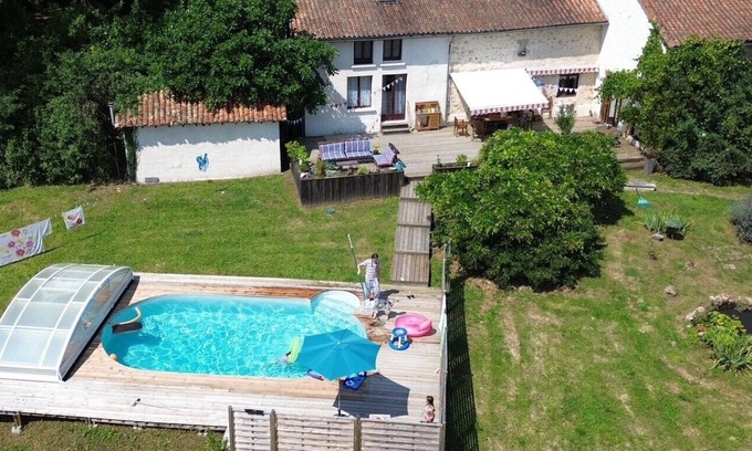 Soudat House | Peaceful Country Retreat with Private Pool and Spa Amenities