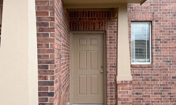 Kyle House | Charming Retreat Minutes from Austin & San Marcos with Pool