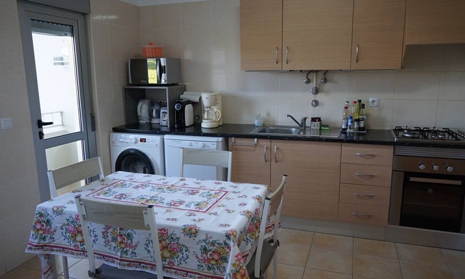 Correeira Apartment | Serene F4 Apartment Near Olhão Town Center, Algarve
