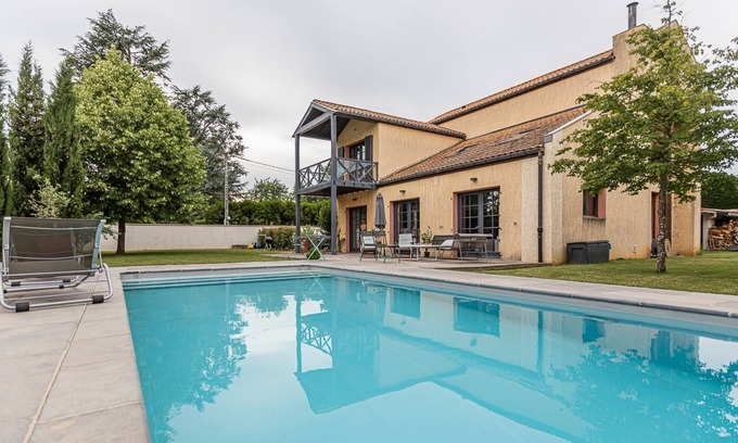 Saint-Didier-au-Mont-d'Or House | Quiet family house in the Lyon region