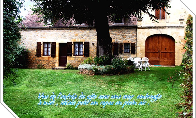 Proissans House | Serene Gite in Dordogne Near Sarlat with Wheelchair Access