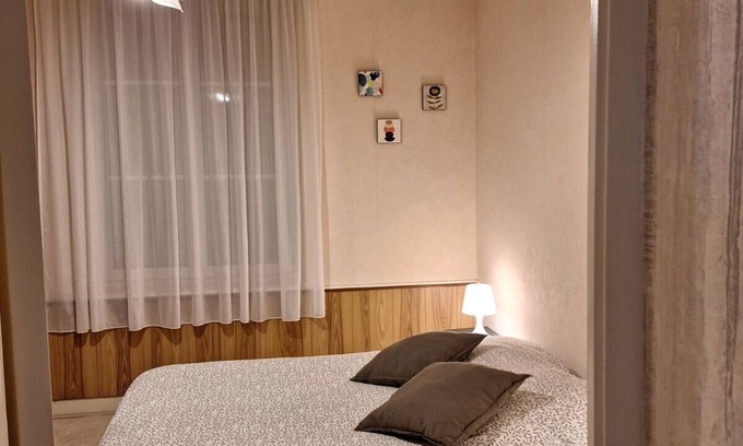 Charleville-Mezieres Apartment | Peaceful Ground Floor Apartment in Charleville-Mézières