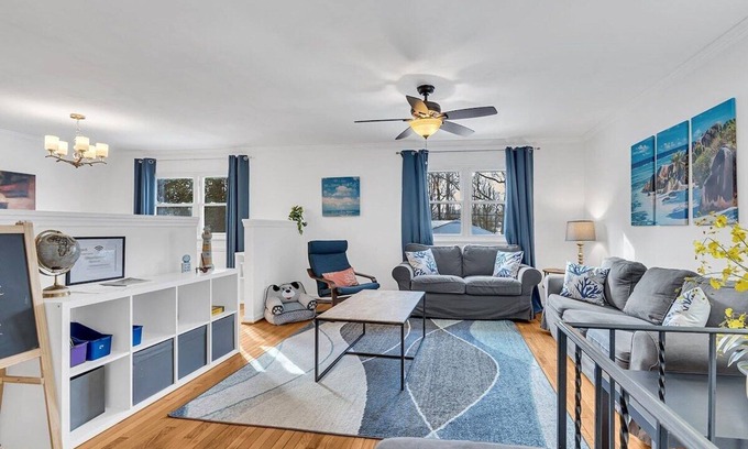 Annapolis House | Tranquil Retreat Near Downtown Annapolis with Spa & Kitchen
