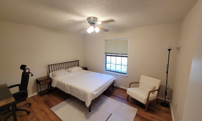 Far North Dallas House | Quiet Home Near Addison, Carrolton, Dallas, Plano