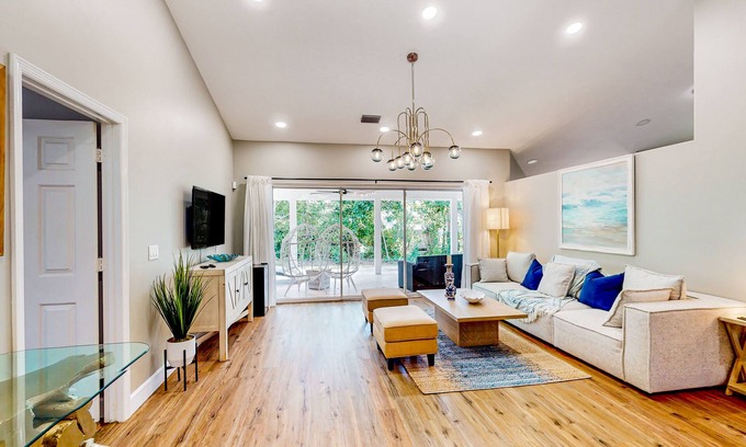 Vero Beach South House | Modern Home with Backyard Oasis & Pool, Perfect for Snowbirds