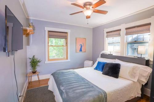 Hale House | Vintage Oasis - Family-Friendly Retreat Near Downtown & Parks
