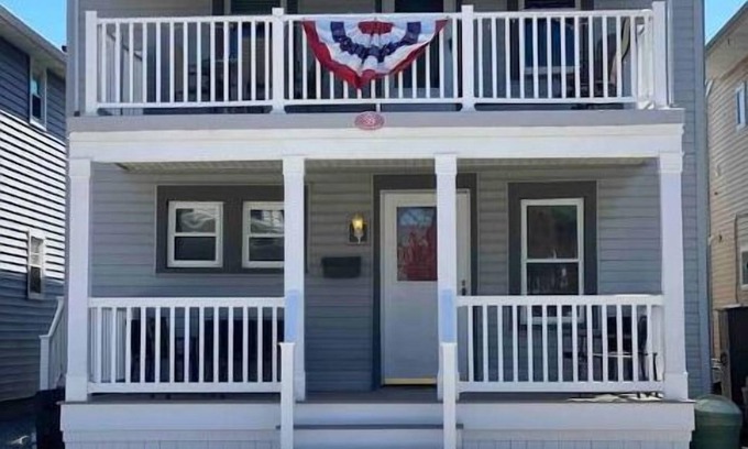 Gardens House | Tranquil Ocean City Getaway with Family-Friendly Amenities