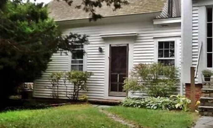 Wellfleet Cottage | Tranquil Outer Cape Retreat with Oceanfront Views