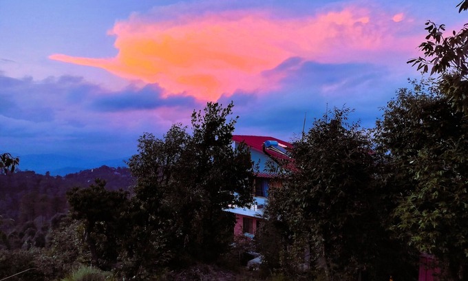 Kaul House | Relaxing Getaway at Quiet Place Himalayas with Breakfast