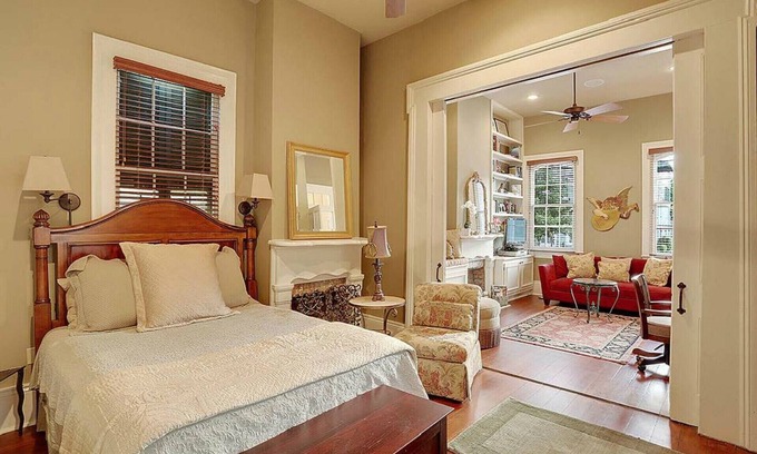 Faubourg Marigny Bed & Breakfast | Serene Private Retreat with Spa & Hot Tub in Marigny