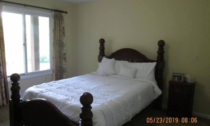Chuckey House | Serene Private Escape in the Foothills of the Smokies