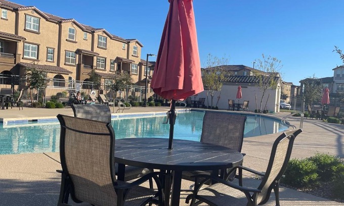 Chandler House | Cozy Private Room with Pool Access and Walk-in Closet