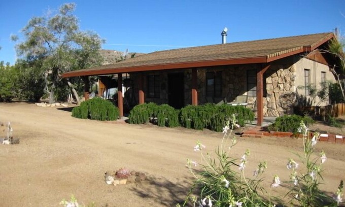 Yucca Valley House | Peaceful Hilltop Retreat with Nature Preserve Access