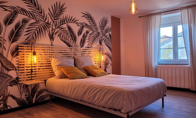 Dannevoux House | Cozy Renovated House: Pet-Friendly & Perfect for Families