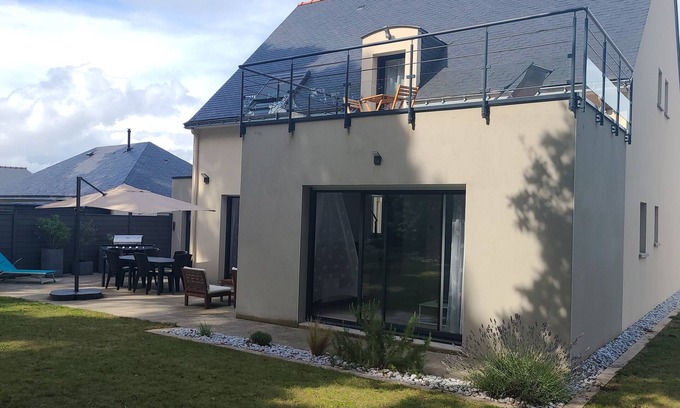Penestin House | Tranquil Residence Near Shops and Beaches with Ocean View