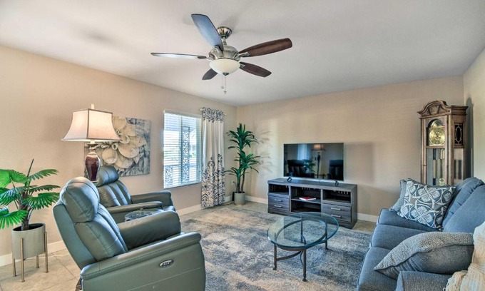 Sun City House | Tranquil Sun City Retreat with Patio & Community Pool