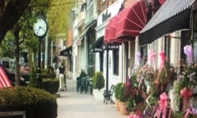 Greenwich House | Sunny Downtown Greenwich Hotel with Spa and Breakfast