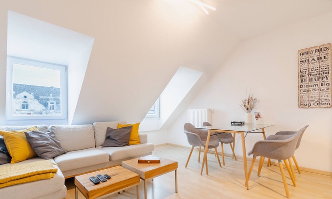 Mitte Apartment | Serene Apartment in Wiesbaden Near Theater and Main Station