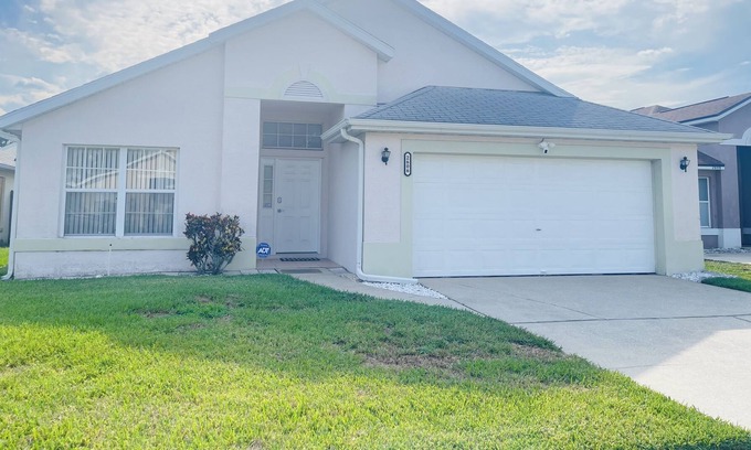 Chatham Park House | Quiet vacation home near Disney