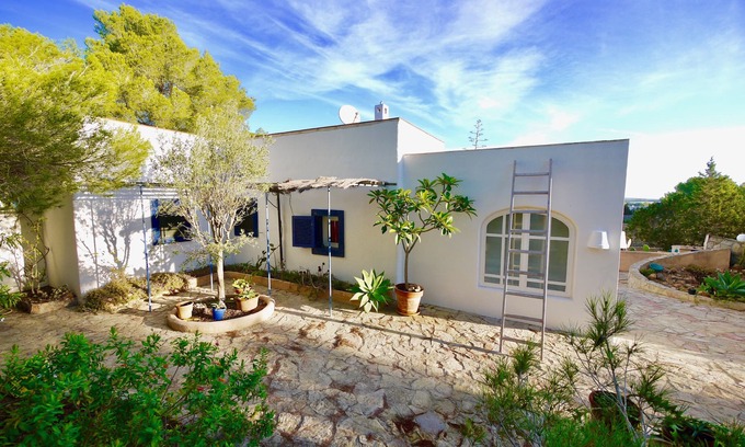 La Savina House | Relaxing Retreat with Terrace and Spectacular Ocean Views