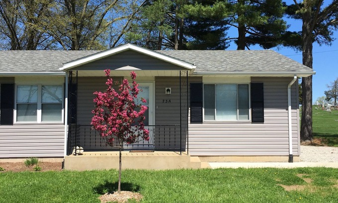 Lebanon Villa | Serene Villa Steps from McKendree University, Rated 10/10