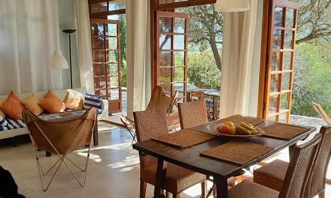 Cassis Villa | Tranquil Villa with Ocean Views and Spa Amenities