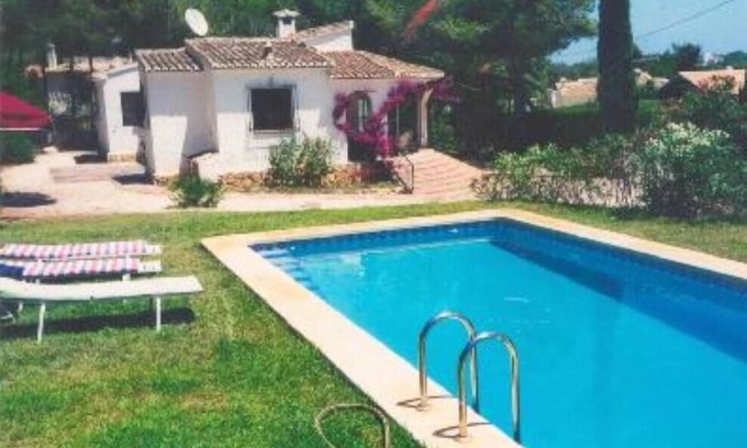 Panorama House | Serene Villa with Pool & Ocean Views for a Relaxing Getaway